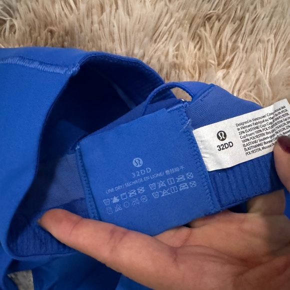 Lululemon energy bra - Picture 6 of 6